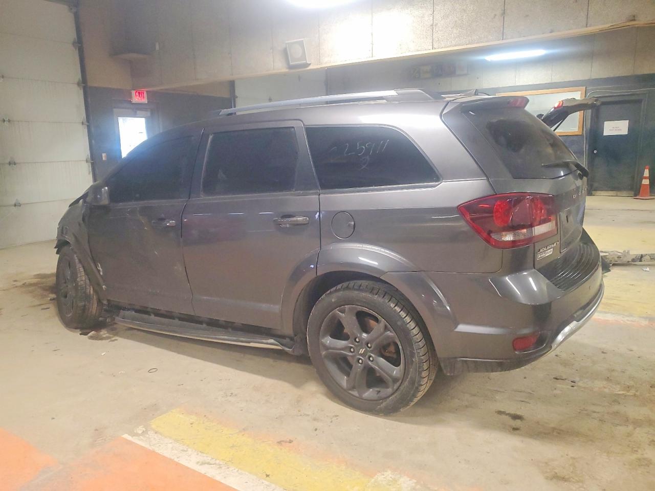 2020 DODGE JOURNEY Crossroad