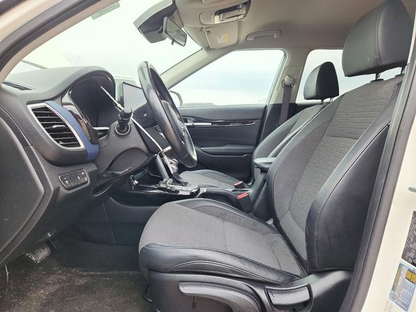 2022 KIA SELTOS — DENT