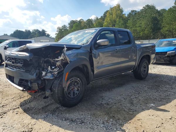 2026 NISSAN FRONTIER — Front 3/4