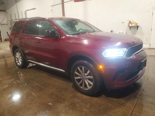 2023 DODGE DURANGO SXT — Passenger 3/4