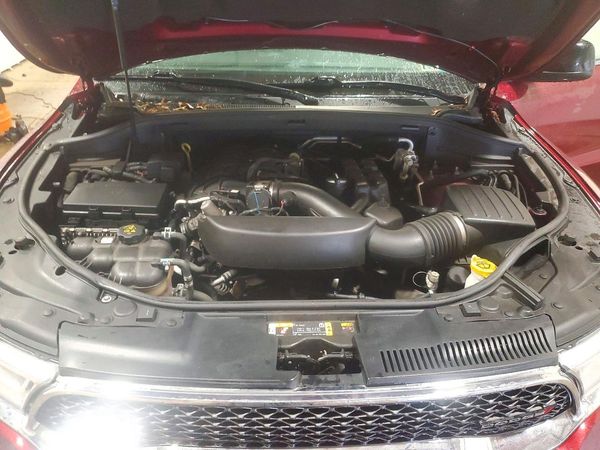 2023 DODGE DURANGO SXT — Engine bay