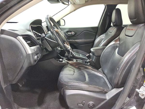 2014 JEEP CHEROKEE Trailhawk — DENT