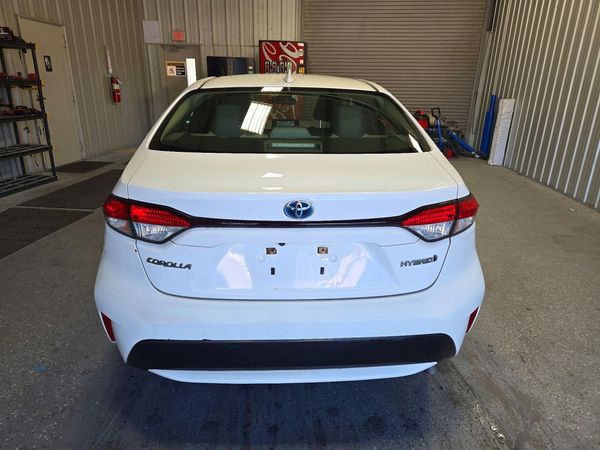 2022 TOYOTA COROLLA LE — DIRR
