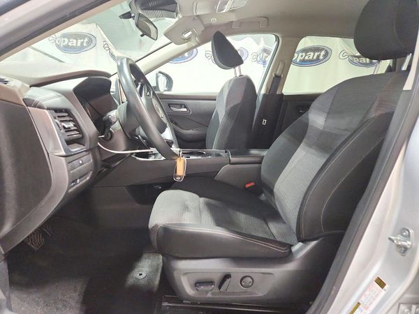 2023 NISSAN ROGUE SV — DENT