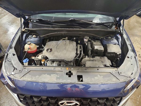 2023 HYUNDAI SANTA FE SEL — Engine bay