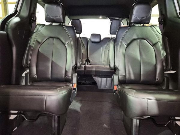2026 CHRYSLER PACIFICA Select — SUVN