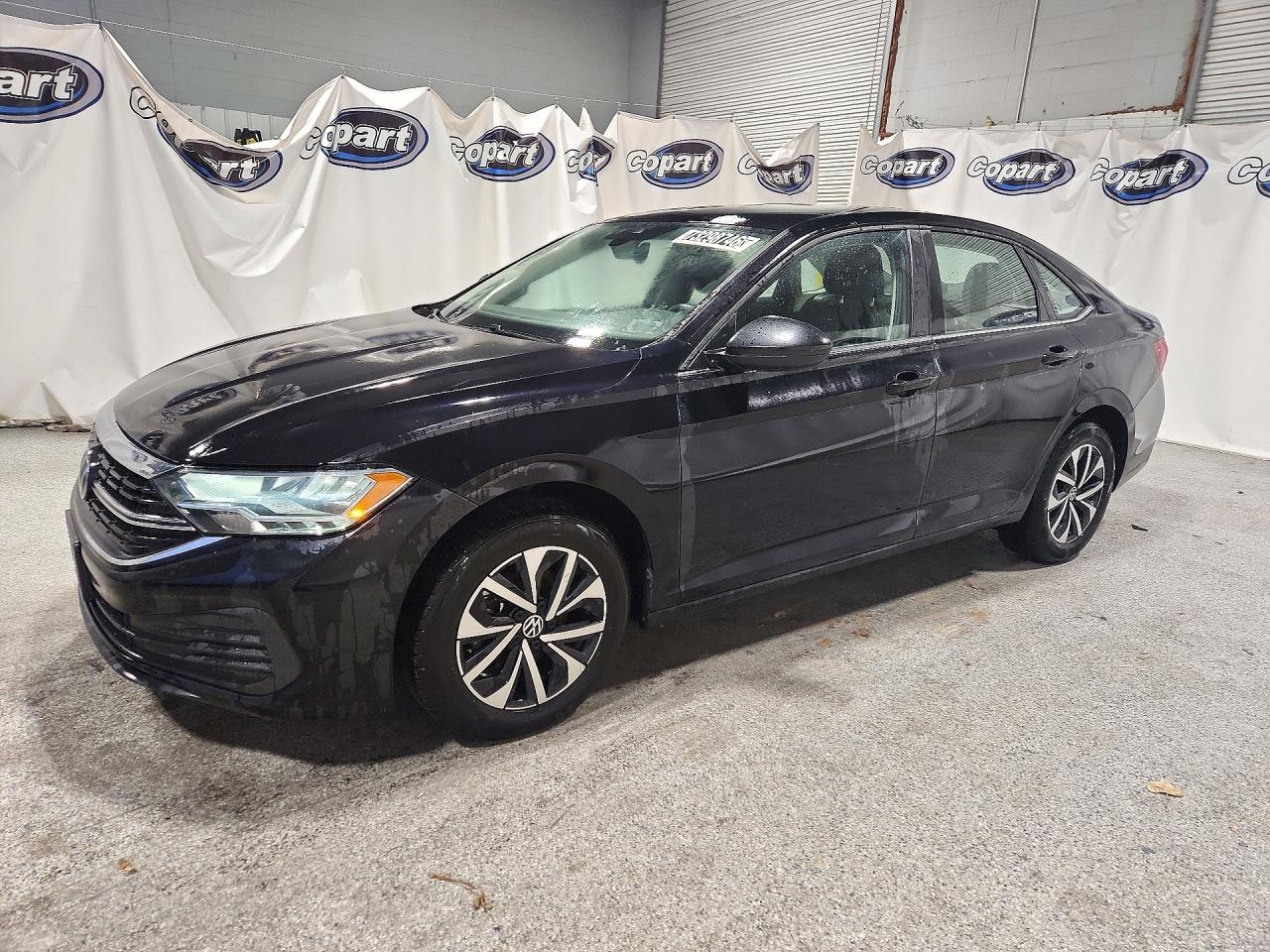 2024 VOLKSWAGEN JETTA S, S (AQ301 Trans) — Front 3/4