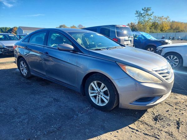 2012 HYUNDAI SONATA Middle-low level — Passenger 3/4