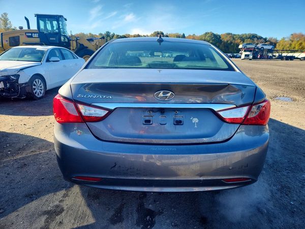 2012 HYUNDAI SONATA Middle-low level — DIRR