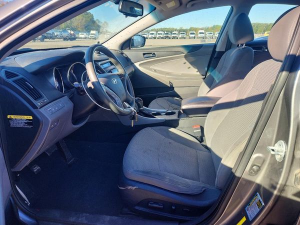 2012 HYUNDAI SONATA Middle-low level — DENT