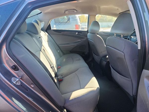 2012 HYUNDAI SONATA Middle-low level — PSRS