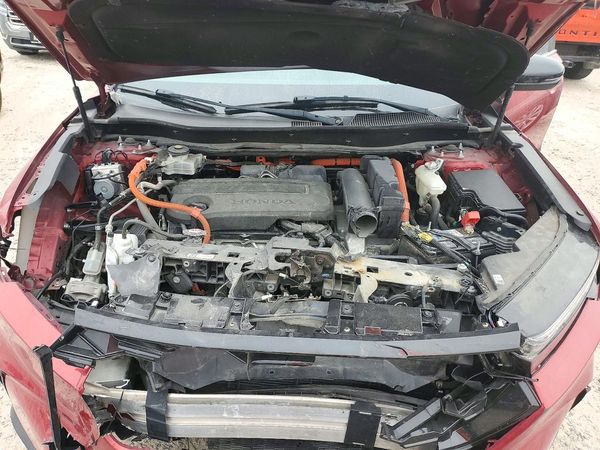 2024 HONDA CR-V Sport-L — Engine bay