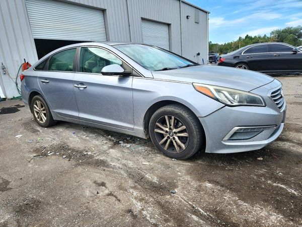 2015 HYUNDAI SONATA SE, ECO — Passenger 3/4