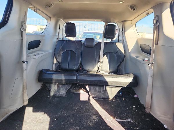 2021 CHRYSLER VOYAGER LXI — SUVN