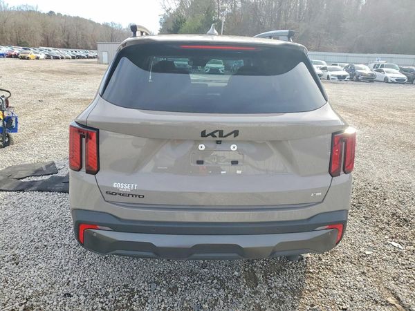2025 KIA SORENTO