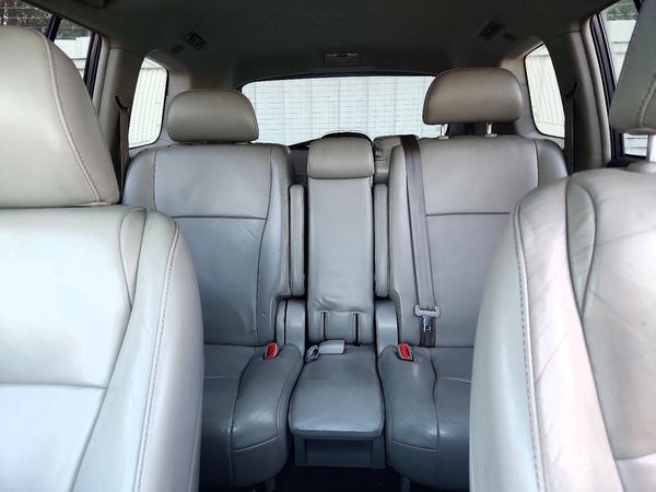 2012 TOYOTA HIGHLANDER Base/Hybrid — SUVN