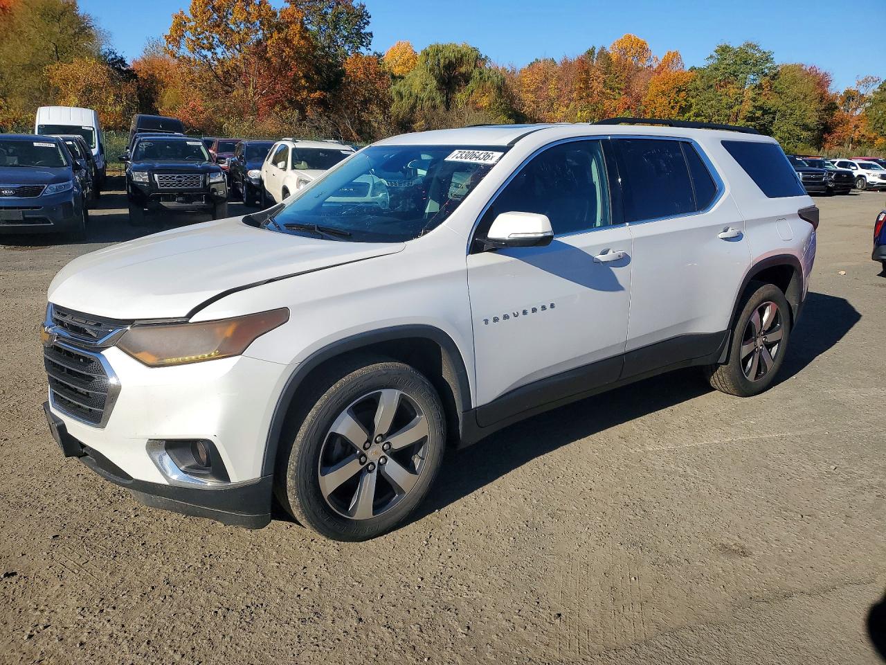 2019 CHEVROLET TRAVERSE LT — Front 3/4