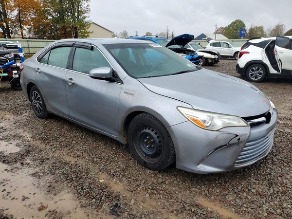 2015 TOYOTA CAMRY SOLA Hybrid — Passenger 3/4