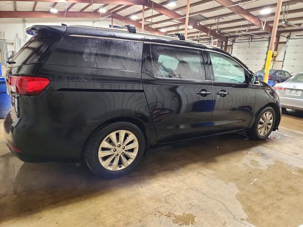 2015 KIA SEDONA GLS - Middle level — PSRA