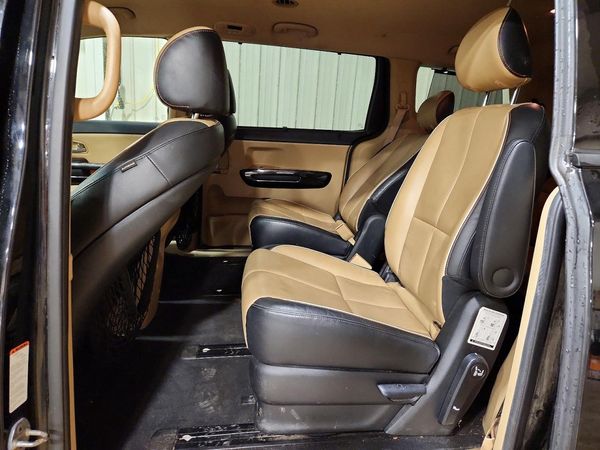 2015 KIA SEDONA GLS - Middle level — PSRS