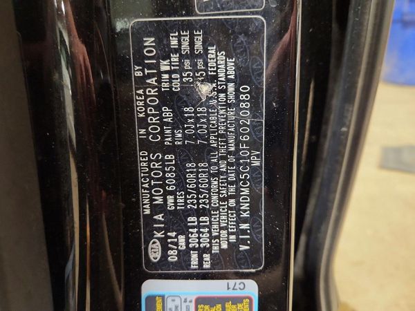 2015 KIA SEDONA GLS - Middle level — VINS