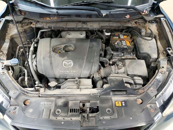 2015 MAZDA CX-5 Grand Touring/GT — Engine bay