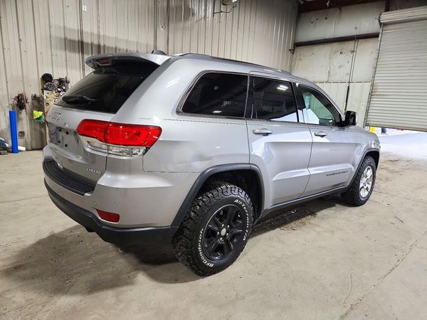 2017 JEEP GRAND CHEROKEE Laredo — PSRA