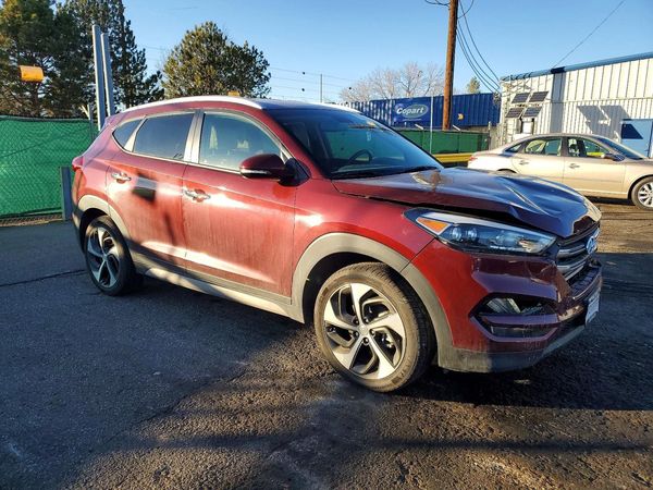 2017 HYUNDAI TUCSON
