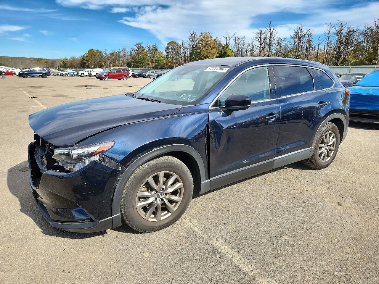 2020 MAZDA CX-9 Touring — Front 3/4