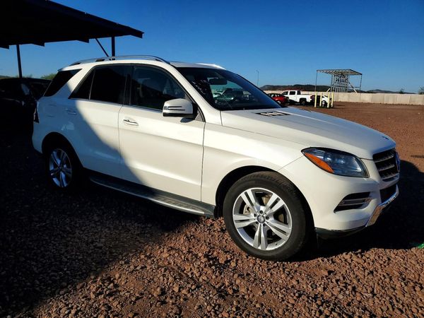 2014 MERCEDES-BENZ ML — Passenger 3/4