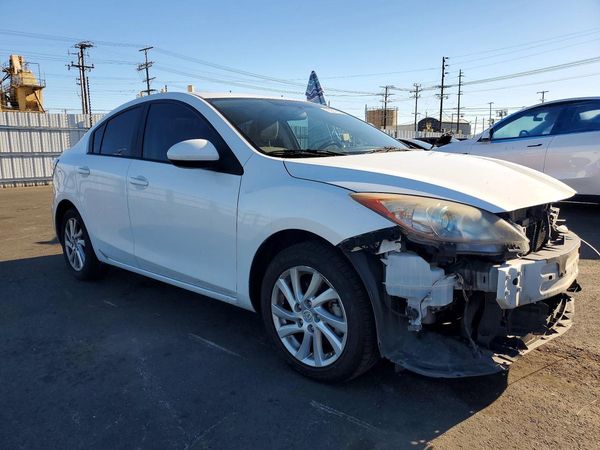 2012 MAZDA 3 Touring/GS — Passenger 3/4