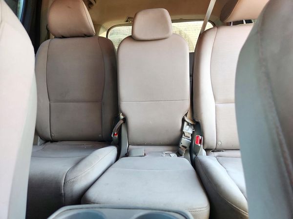 2015 KIA SEDONA GL - Middle-low — SUVN