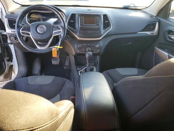 2017 JEEP CHEROKEE SPORT FWD