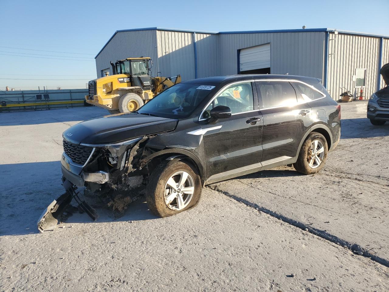 2025 KIA SORENTO LX