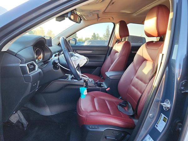 2023 MAZDA CX-5 Preferred Package — DENT