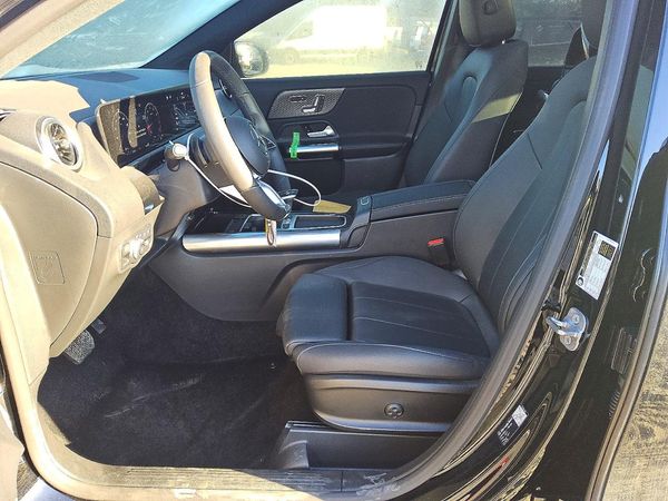 2026 MERCEDES-BENZ GLA GLA250 4MATIC — DENT