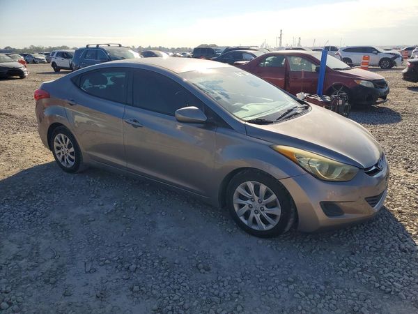 2012 HYUNDAI ELANTRA GLS(Middle grade) — Passenger 3/4