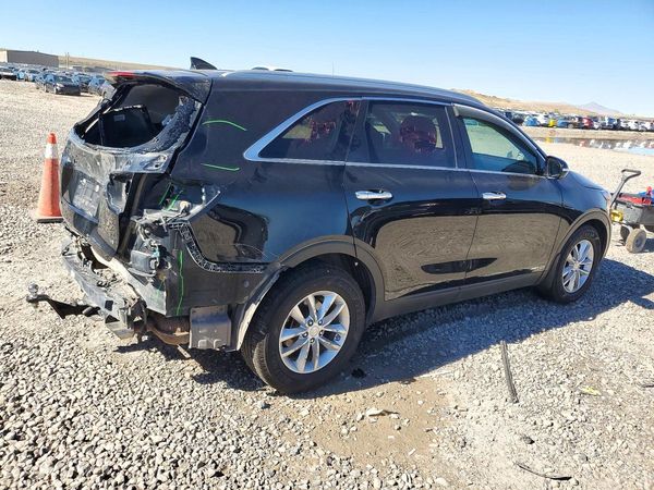2017 KIA SORENTO L, LX — PSRA