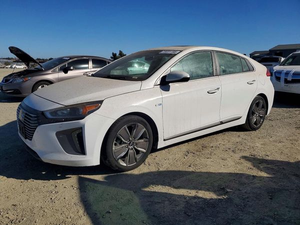2017 HYUNDAI IONIQ — DSFA — Front 3/4