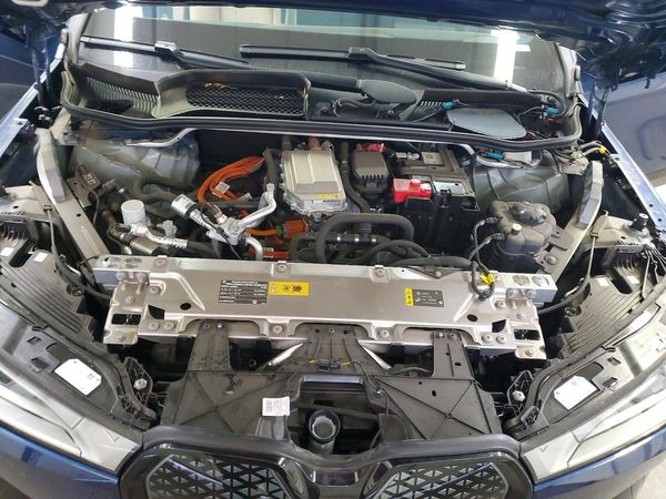 2024 BMW IX xDrive50