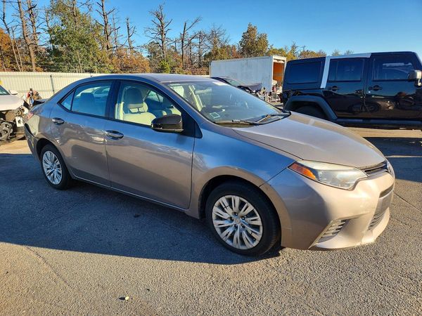 2015 TOYOTA COROLLA L/LE — Passenger 3/4