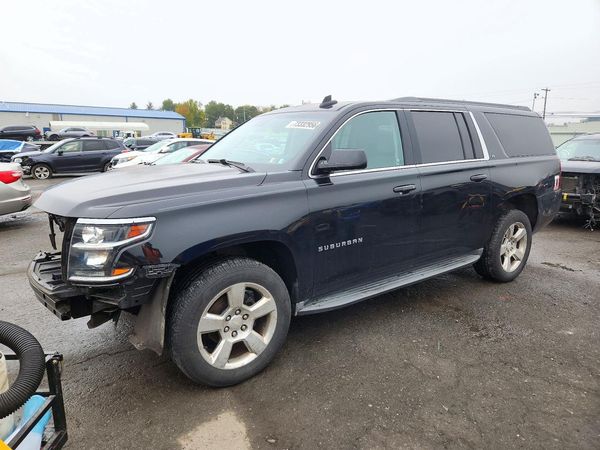 2016 CHEVROLET SUBURBAN LT — Front 3/4