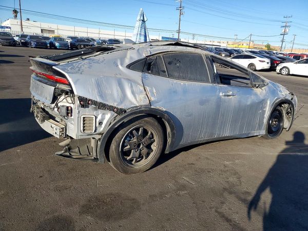 2025 TOYOTA PRIUS — PSRA