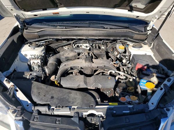 2018 SUBARU FORESTER Premium+CWP — Engine bay