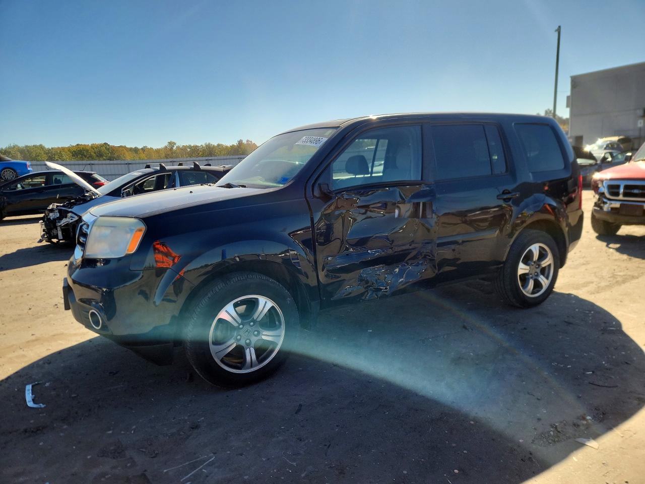 2015 HONDA PILOT SE — Front 3/4