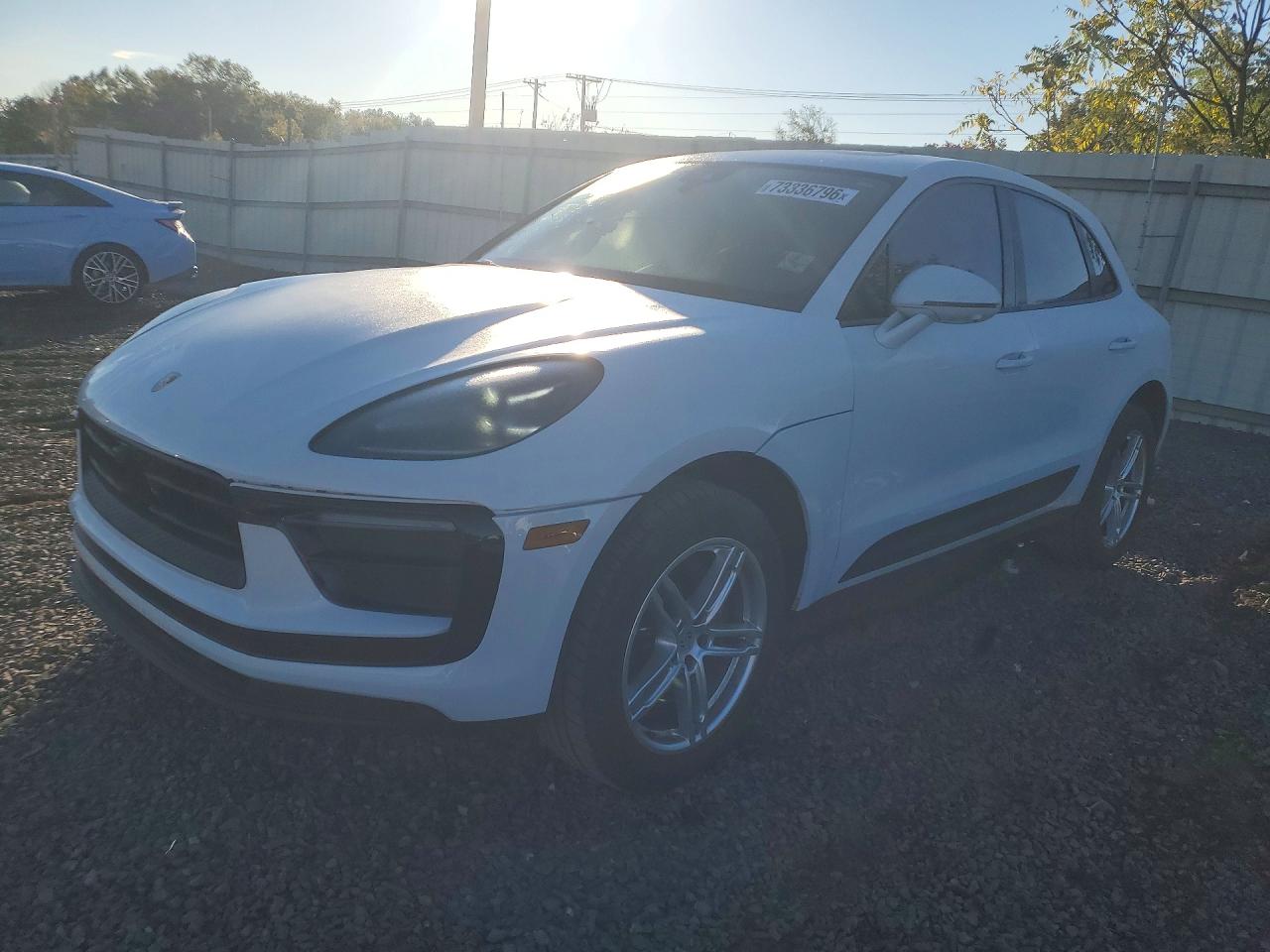 2023 PORSCHE MACAN Macan / Macan T — Front 3/4