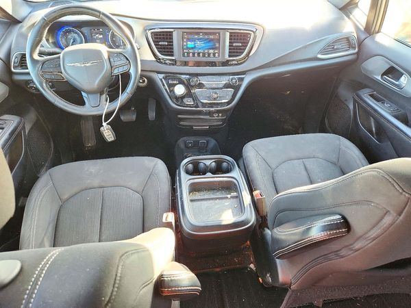 2018 CHRYSLER PACIFICA Touring Plus — CKPT