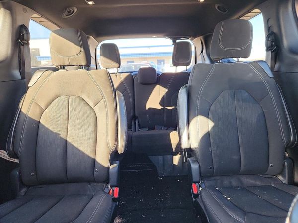 2018 CHRYSLER PACIFICA Touring Plus — SUVN