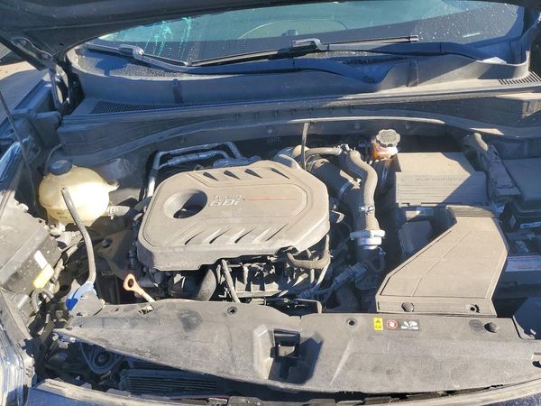 2017 KIA SPORTAGE SX Turbo — Engine bay