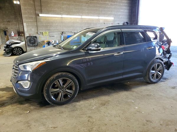 2013 HYUNDAI SANTA FE TOP — Front 3/4